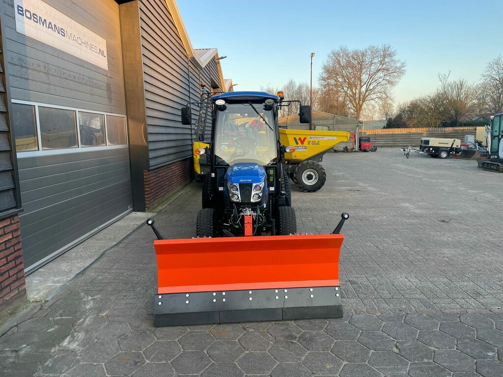 Solis 26 HST minitractor CABINE (optie zoustrooier, sneeuwschuif)