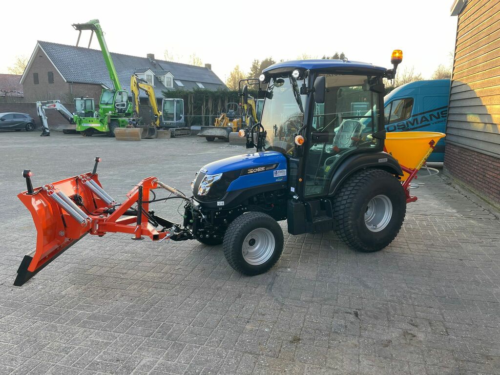 Solis 26 HST minitractor CABINE (optie zoustrooier, sneeuwschuif)