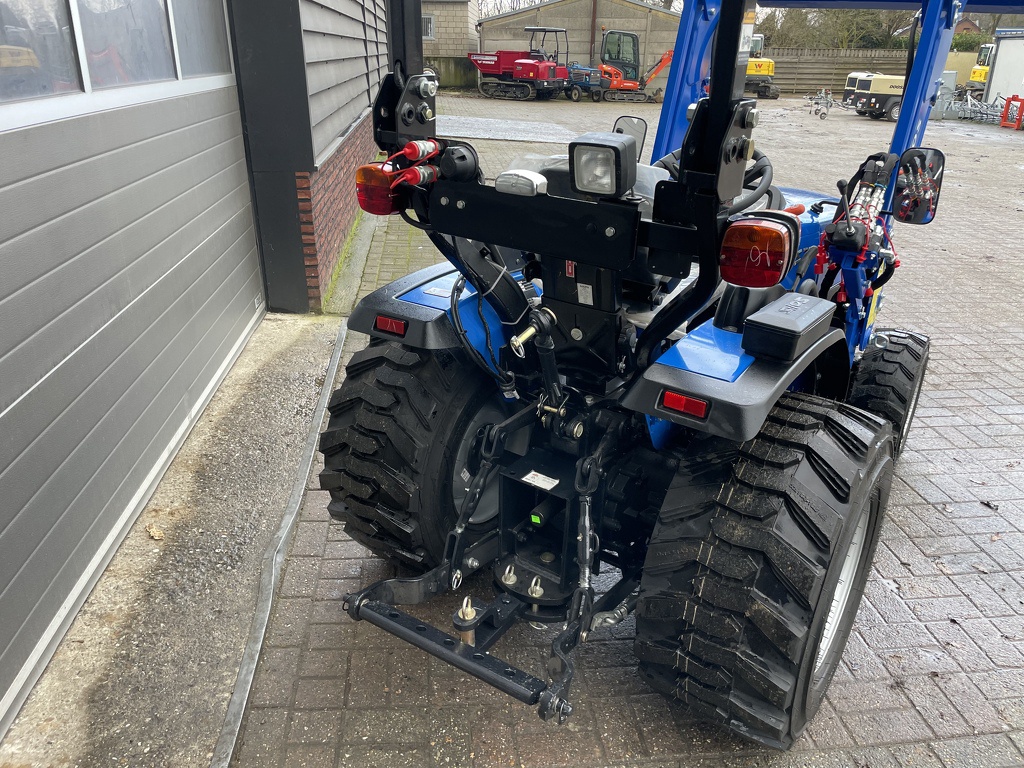 Solis S26 + minitractor met frontlader NIEUW 5 jaar GARANTIE