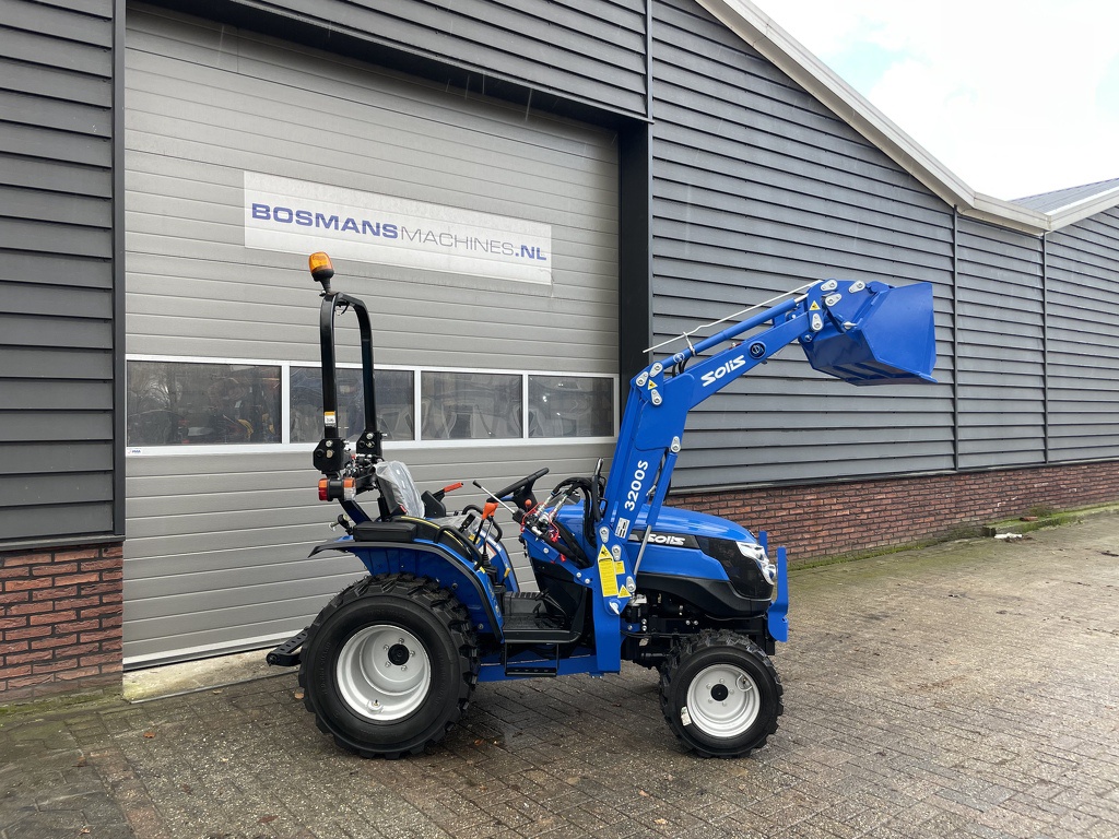 Solis S26 + minitractor met frontlader NIEUW 5 jaar GARANTIE