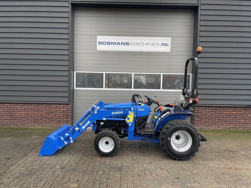 Solis S26 + minitractor met frontlader NIEUW 5 jaar GARANTIE