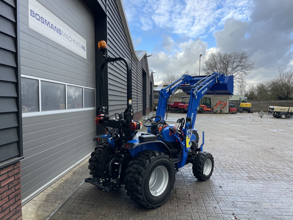 Solis S26 + minitractor met frontlader NIEUW 5 jaar GARANTIE