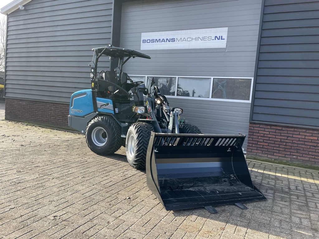 TE HUUR Giant G2700 HD X-TRA minishovel 2.7 T