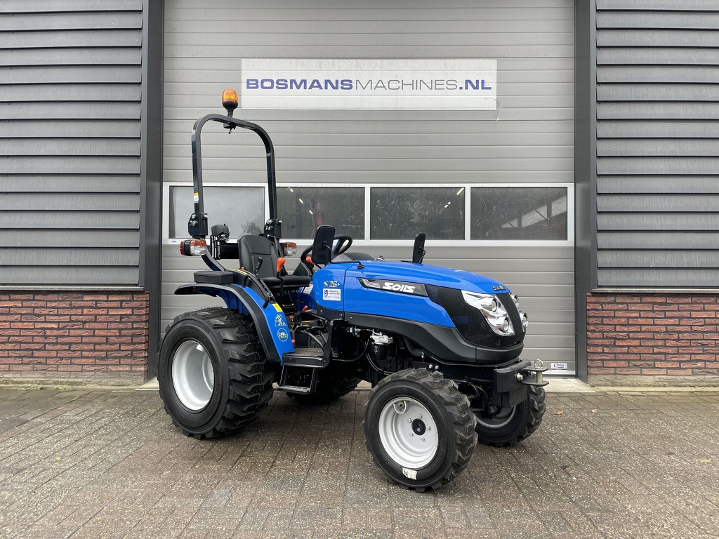 Solis 26 + minitractor NIEUW industriebanden 5 jaar GARANTIE