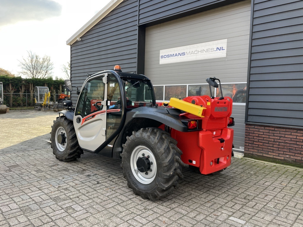 TE HUUR Manitou MT930 verreiker 9 M 3000 kg