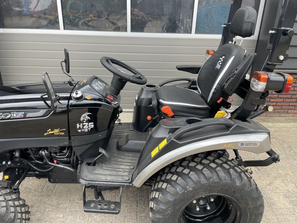 Solis 26 HST minitractor BLACK edition - garden pro NIEUW