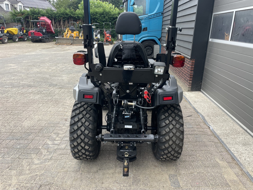 Solis 26 HST minitractor BLACK edition - garden pro NIEUW