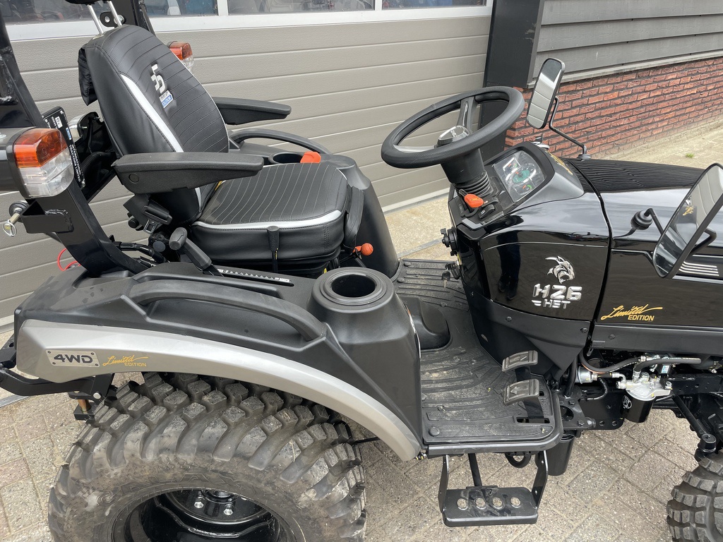 Solis 26 HST minitractor BLACK edition - garden pro NIEUW