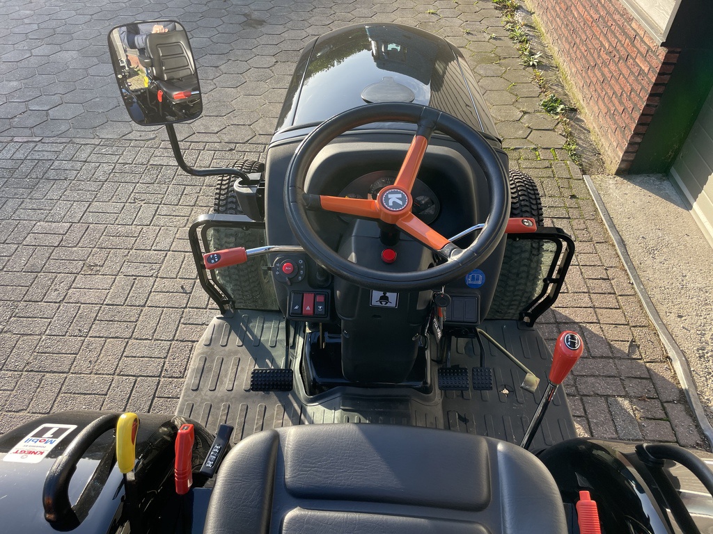 Knegt 404 BLACK edition 4WD 40 PK compact tractor NIEUW