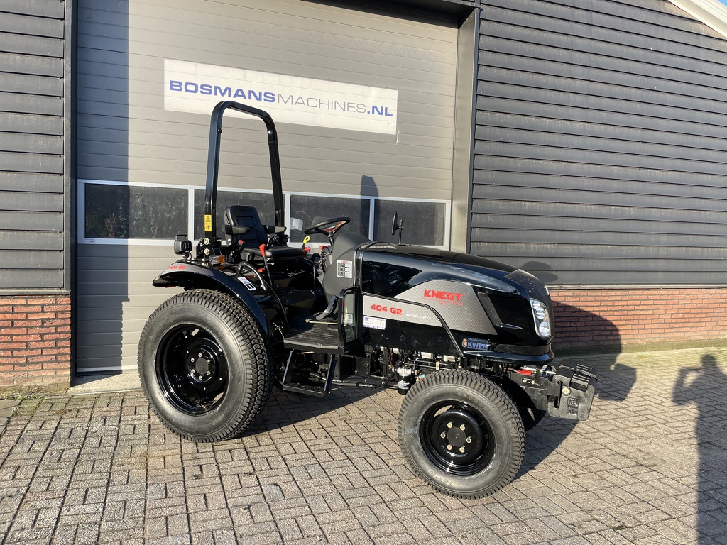 Knegt 404 BLACK edition 4WD 40 PK compact tractor NIEUW