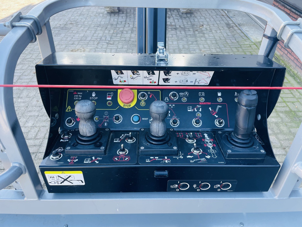 TE HUUR Manitou 280 TJ 28 M hoogwerker met uitschuif jib