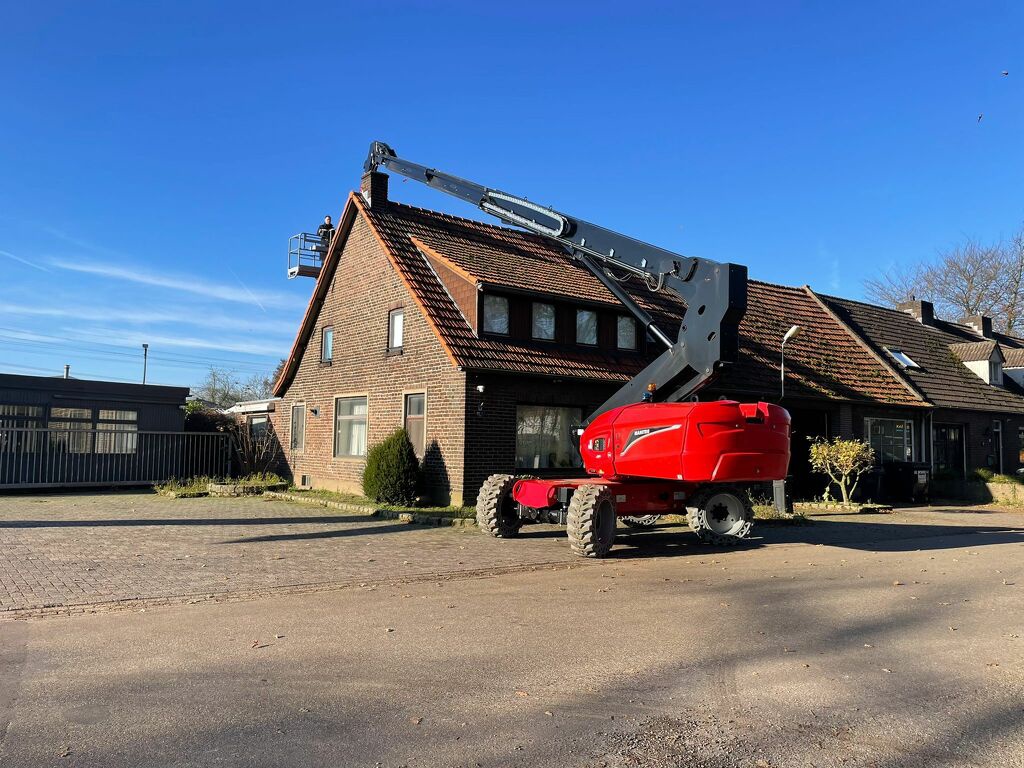 TE HUUR Manitou 280 TJ 28 M hoogwerker met uitschuif jib