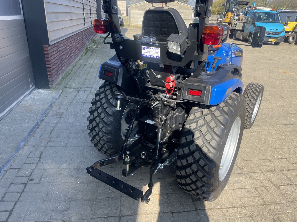 Solis 26 HST minitractor NIEUW met HOGE galaxy banden