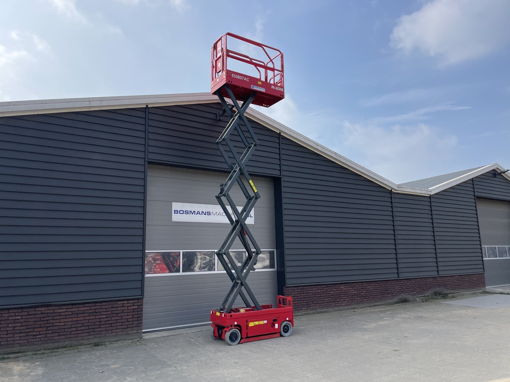 Magni ES0807 AC schaarhoogwerker BJ 2023 26 uur