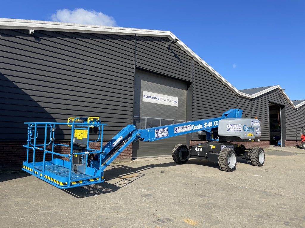 TE HUUR Genie S45 XC telescoop hoogwerker 16 M