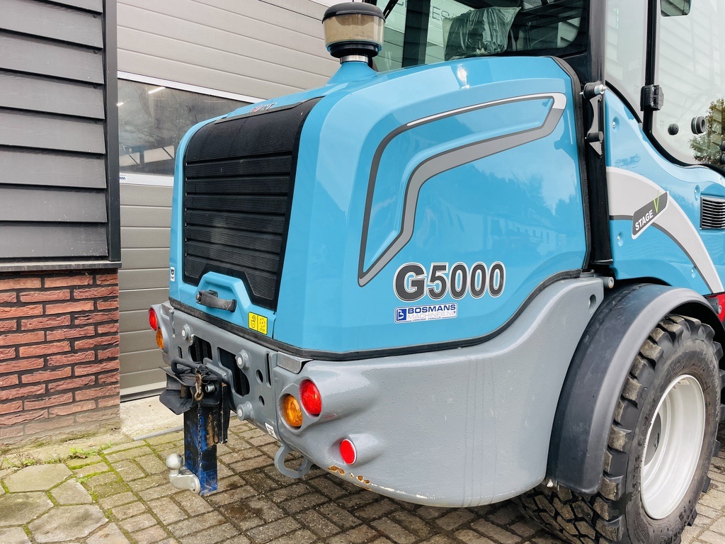 TE HUUR Giant G5000 5 T shovel / kniklader