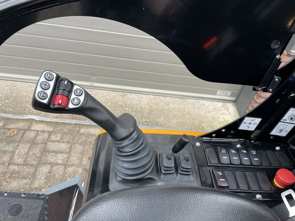 TE HUUR ELEKTRISCHE Giant G2700 E HD X-TRA minishovel 2.7 T