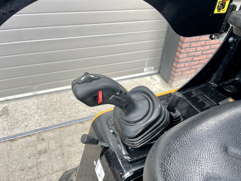 TE HUUR Giant G2300 HD X-TRA minishovel 2.2 T