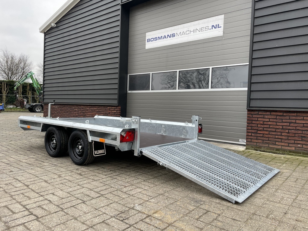 TE HUUR Vlemmix machinetransporter 2700 kg