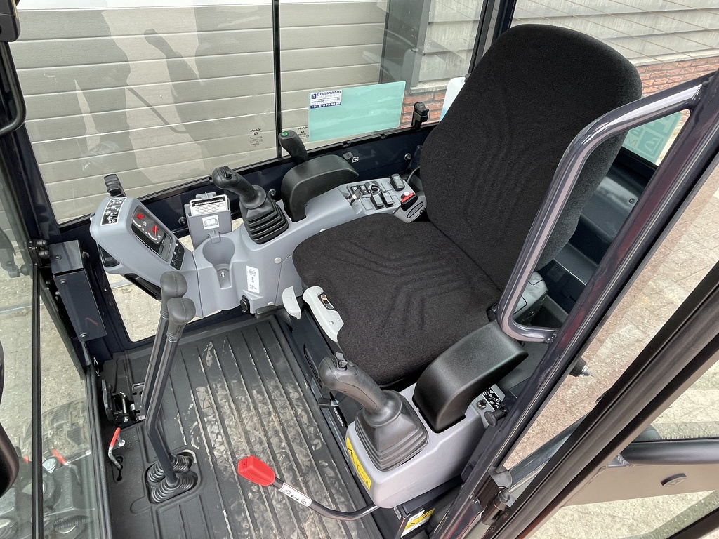 TE HUUR Kubota KX019 minigraver 1.9 T