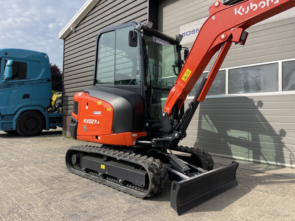 Kubota KX027 KX27 HI-SPEC minigraver NIEUW €599 LEASE