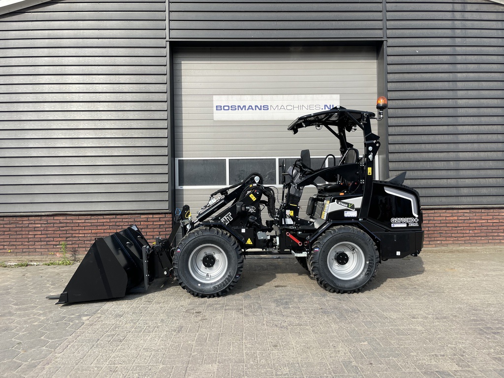 Giant G2700 X-TRA HD + minishovel NIEUW black edition