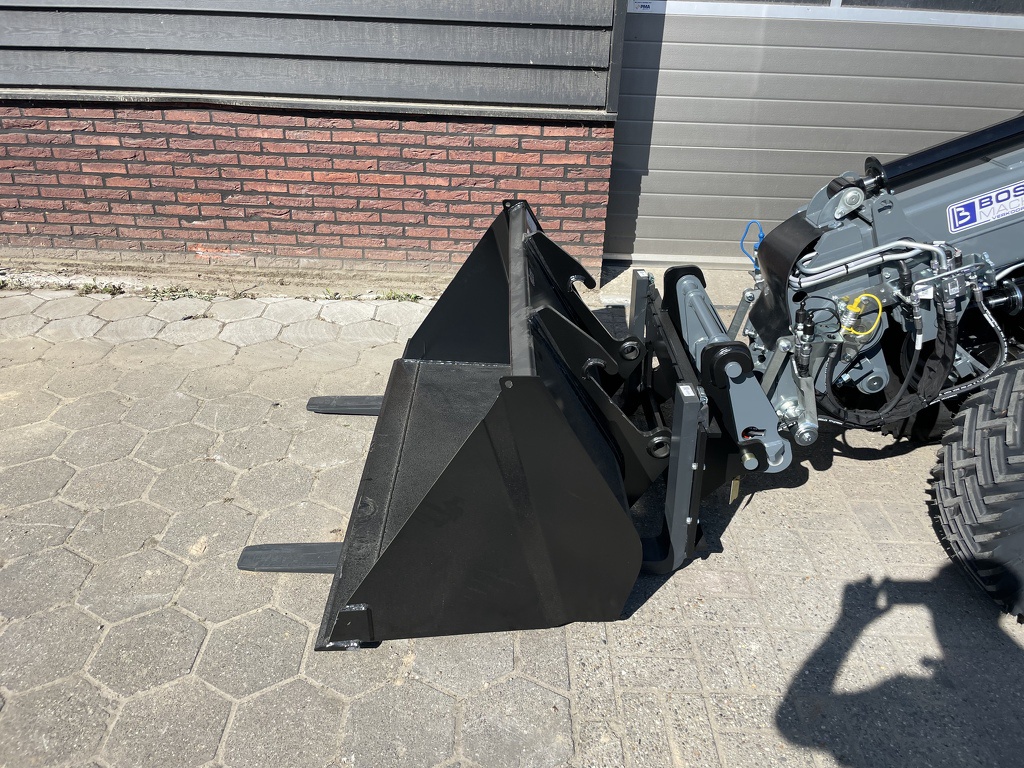 Giant G2700 TELE HD+ minishovel NIEUW €835 LEASE