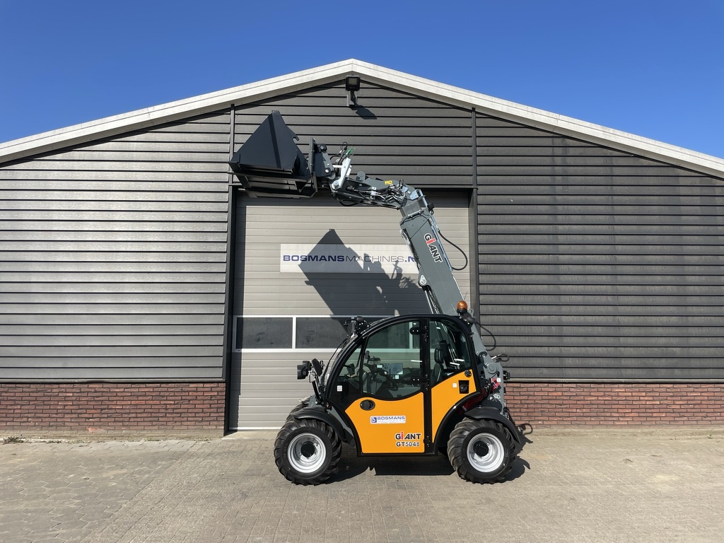 Giant GT5048 compact verreiker NIEUW €820 LEASE