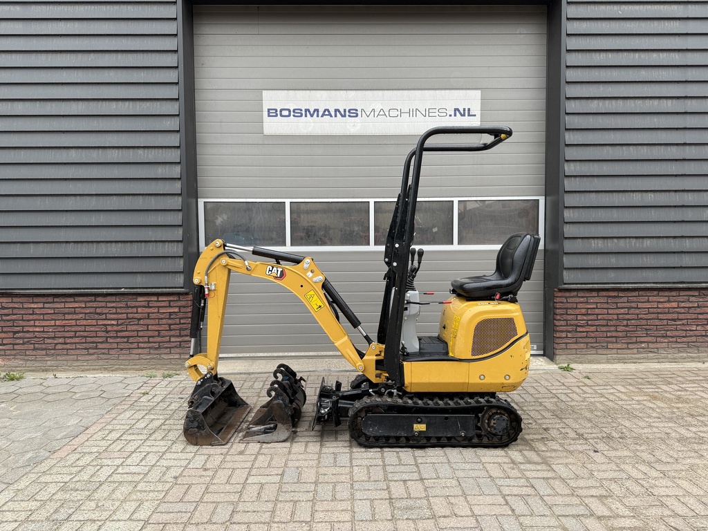 Caterpillar 300.9 minigraver BJ 2021