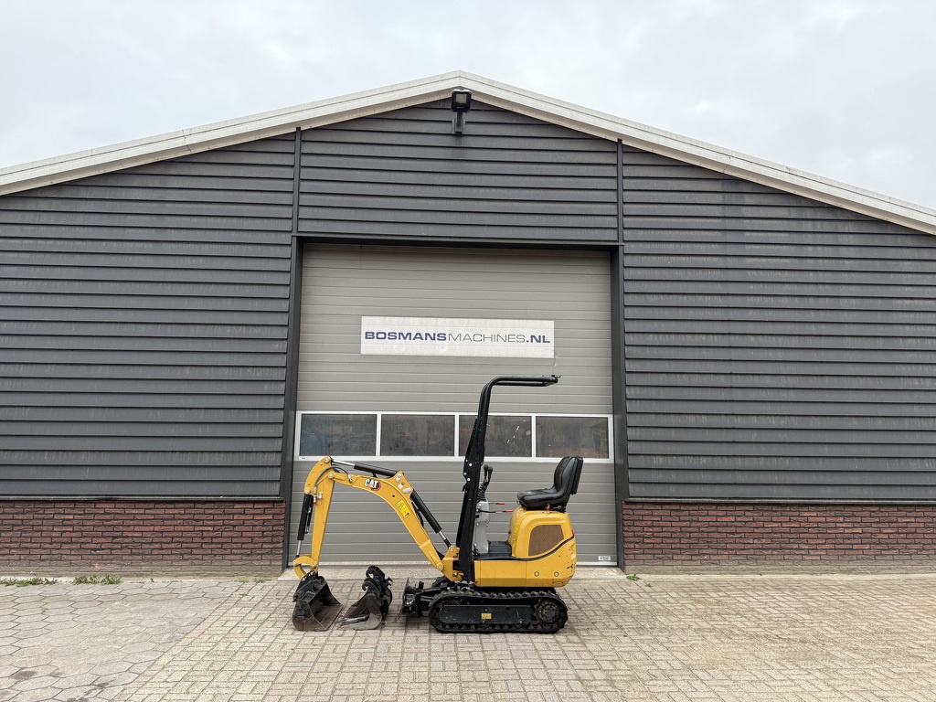 Caterpillar 300.9 minigraver BJ 2021