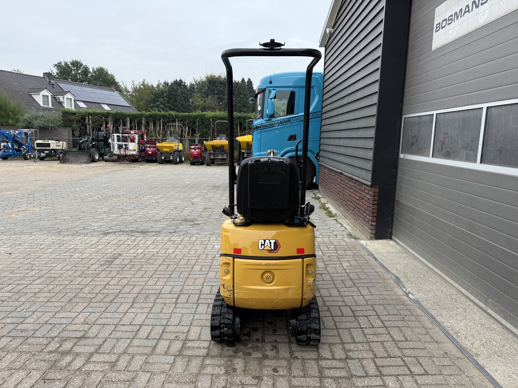 Caterpillar 300.9 minigraver BJ 2021