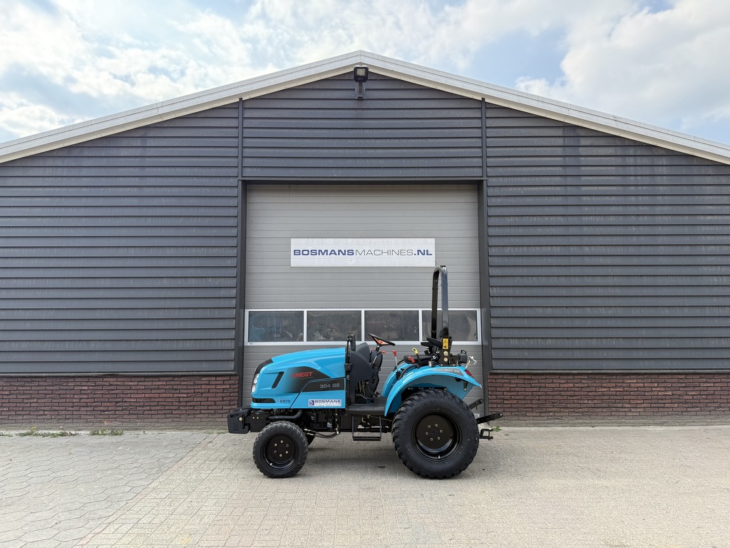 Knegt 304 G2 minitractor 4WD 30 PK