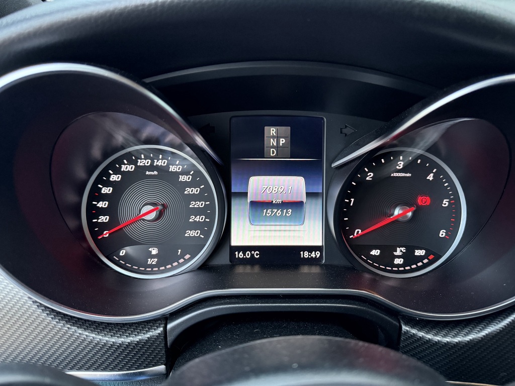 Mercedes Benz V-klasse 300d 4WD