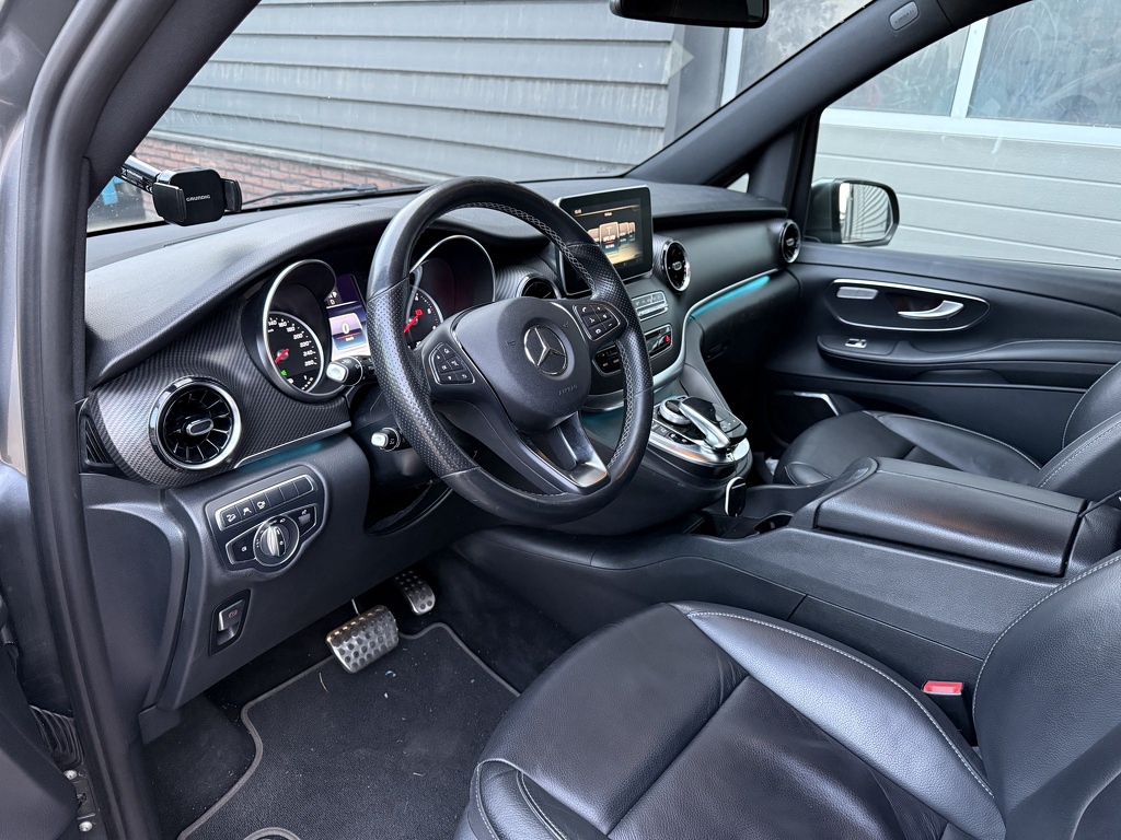 Mercedes Benz V-klasse 300d 4WD