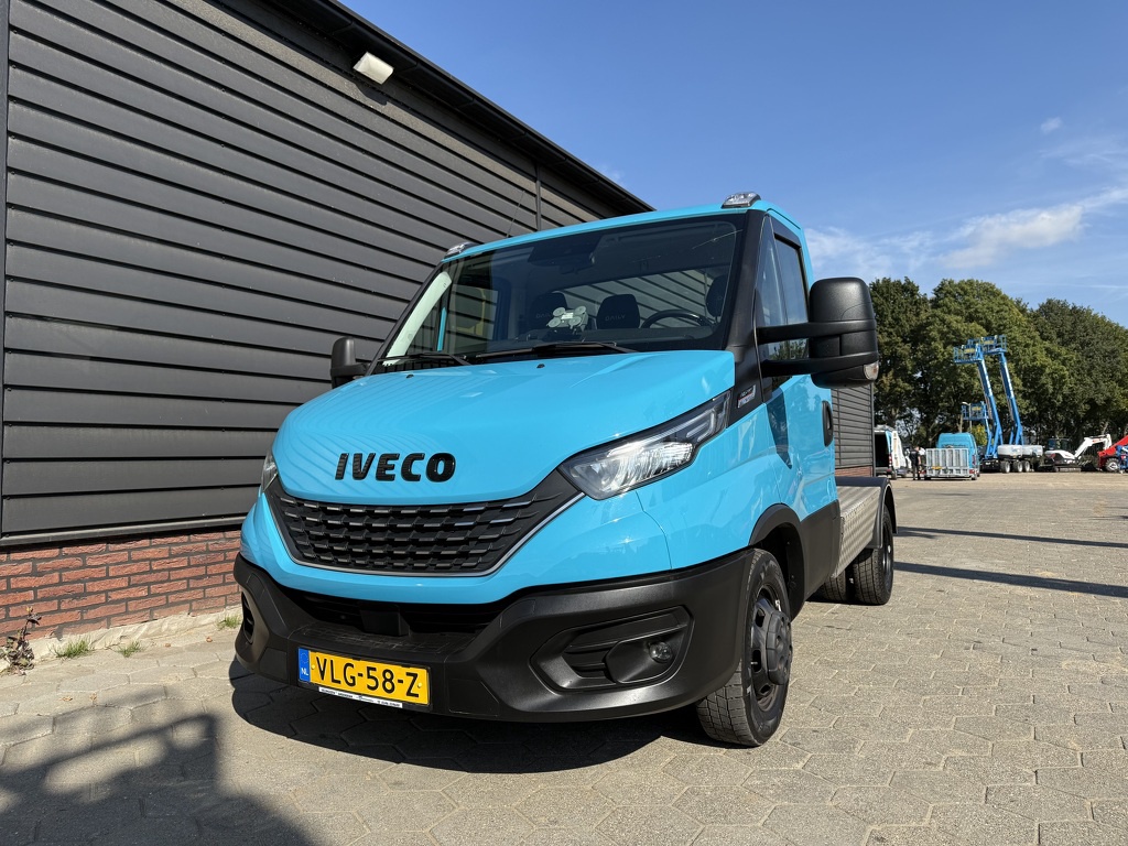 Iveco daily 40-180 hi matic BE trekker 10.5 T