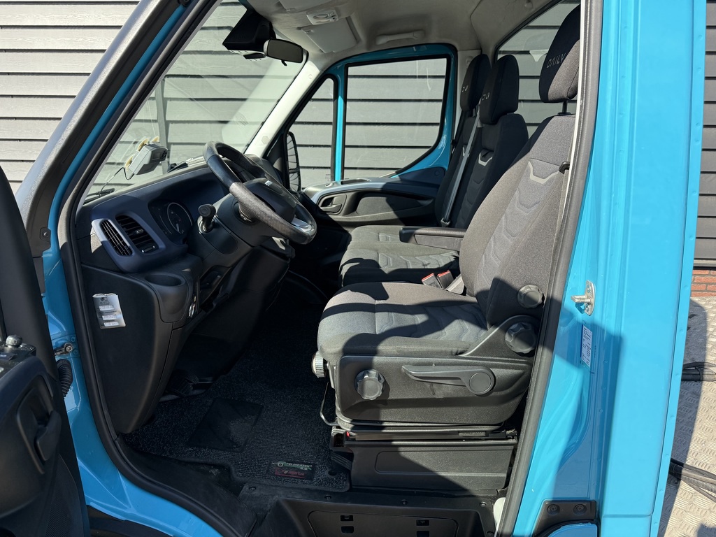 Iveco daily 40-180 hi matic BE trekker 10.5 T