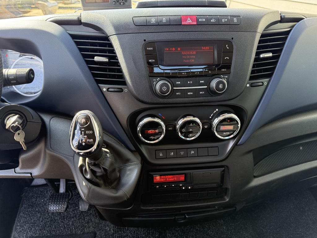 Iveco daily 40-180 hi matic BE trekker 10.5 T