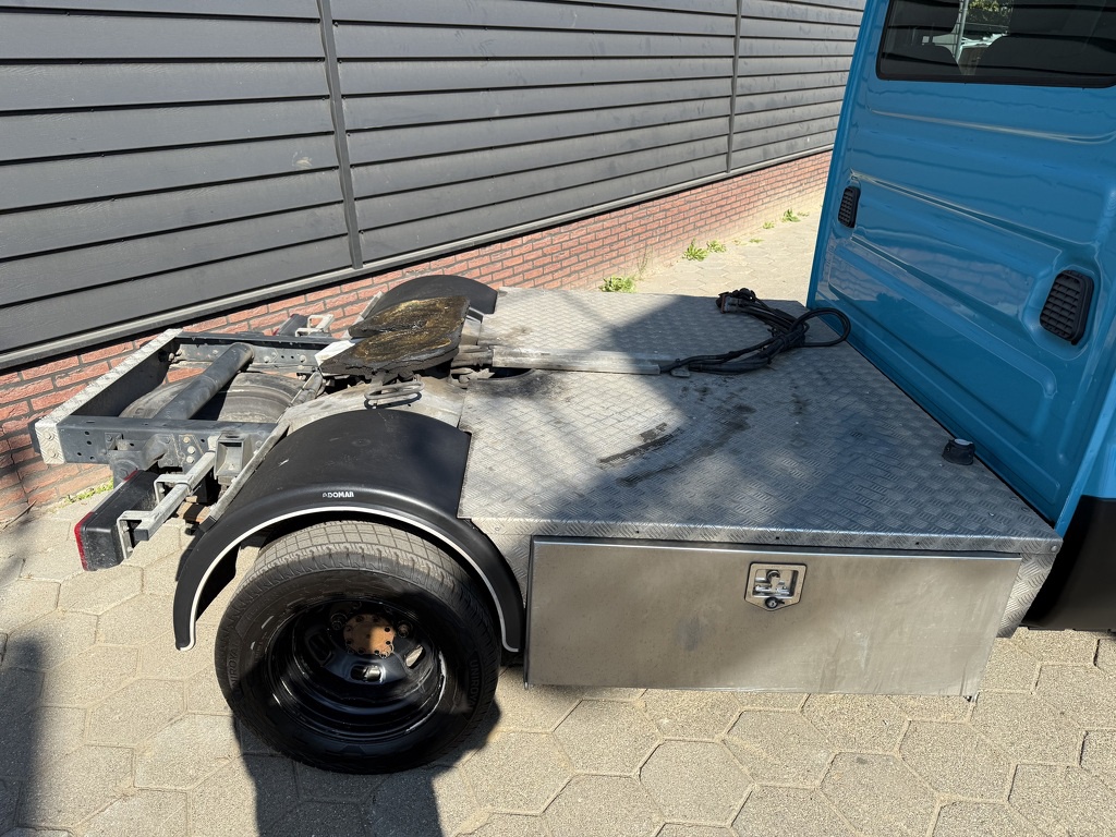 Iveco daily 40-180 hi matic BE trekker 10.5 T