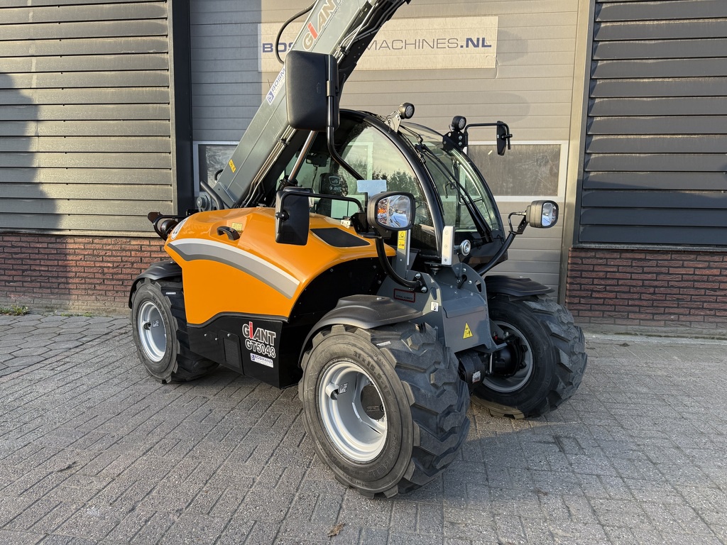 Giant GT5048 tendo compact verreiker NIEUW