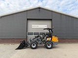 miniature-of Giant G2700 HD X-TRA + minishovel / kniklader NIEUW