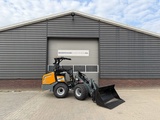 miniature-of Giant G2700 HD X-TRA + minishovel / kniklader NIEUW