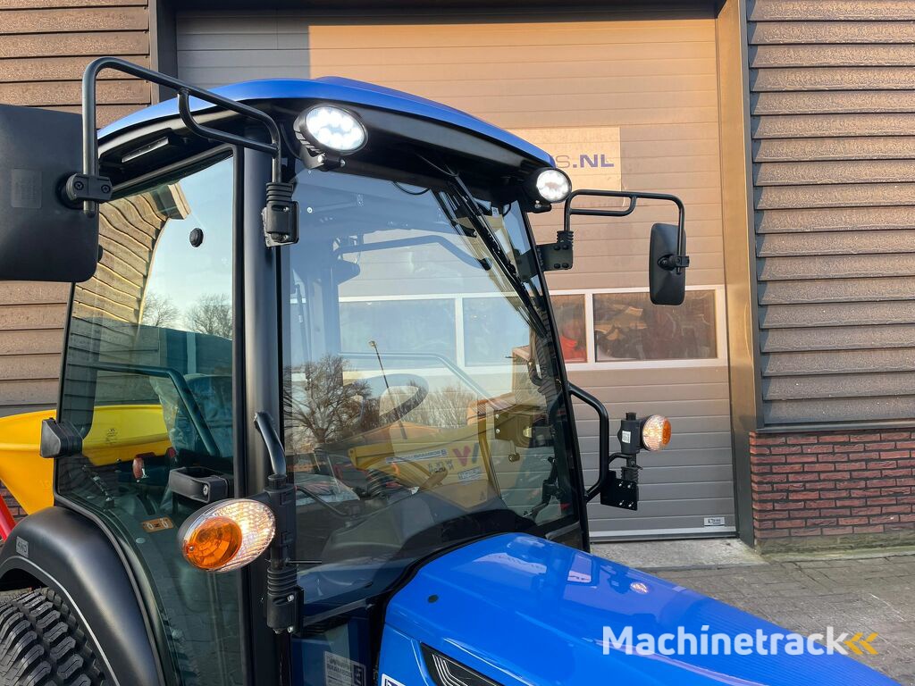 Solis 26 HST minitractor CABINE (optie zoustrooier, sneeuwschuif)