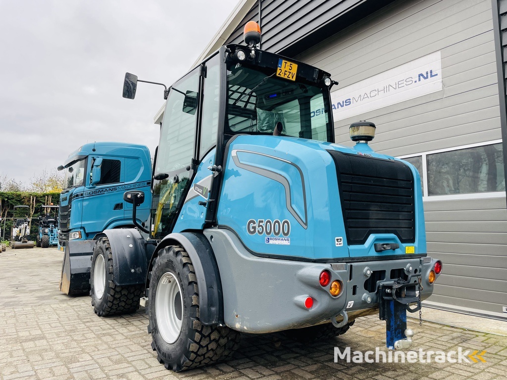 TE HUUR Giant G5000 5 T shovel / kniklader