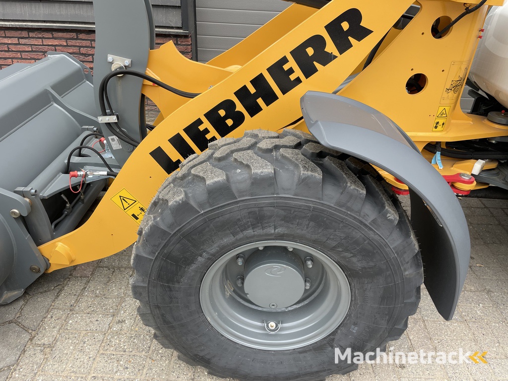 Liebherr L506 C compact shovel / kniklader NIEUW €775 LEASE
