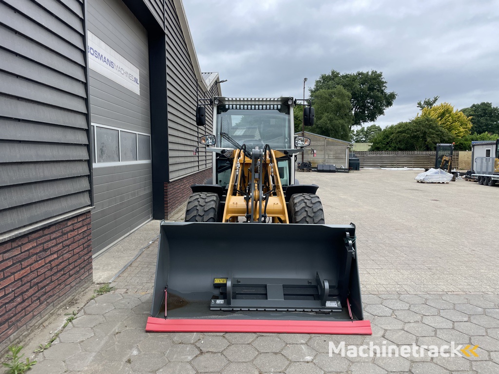 Liebherr L506 C compact shovel / kniklader NIEUW €775 LEASE