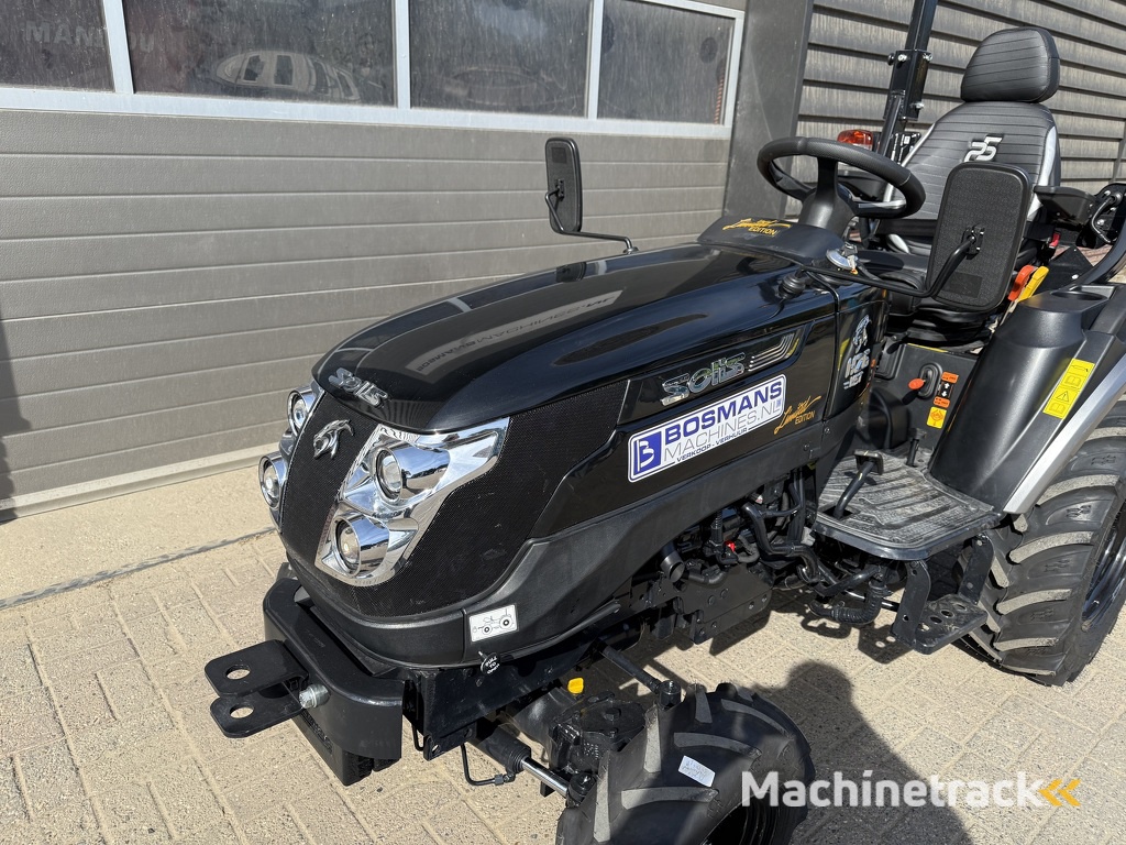 Solis 26 HST minitractor NIEUW black edition / brede agri banden