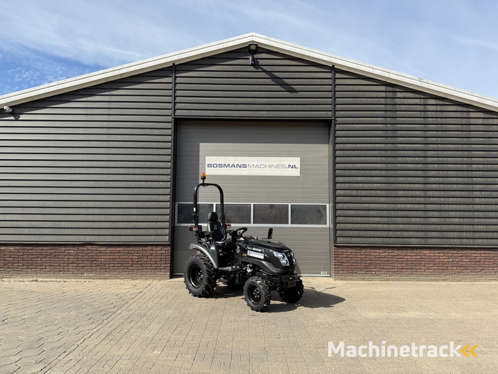 Solis 26 HST minitractor NIEUW black edition / brede agri banden