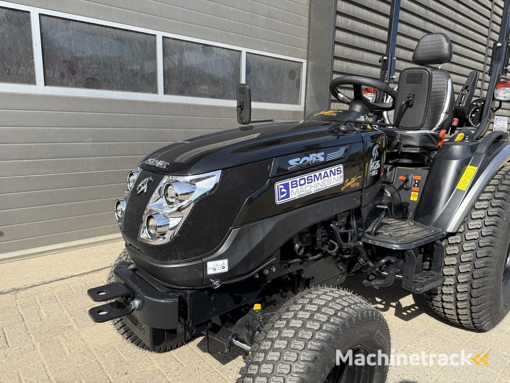 Solis 26 HST minitractor NIEUW BLACK EDITION hoge gazonbanden