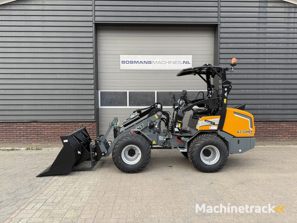 Giant G2700 HD X-TRA + minishovel / kniklader NIEUW