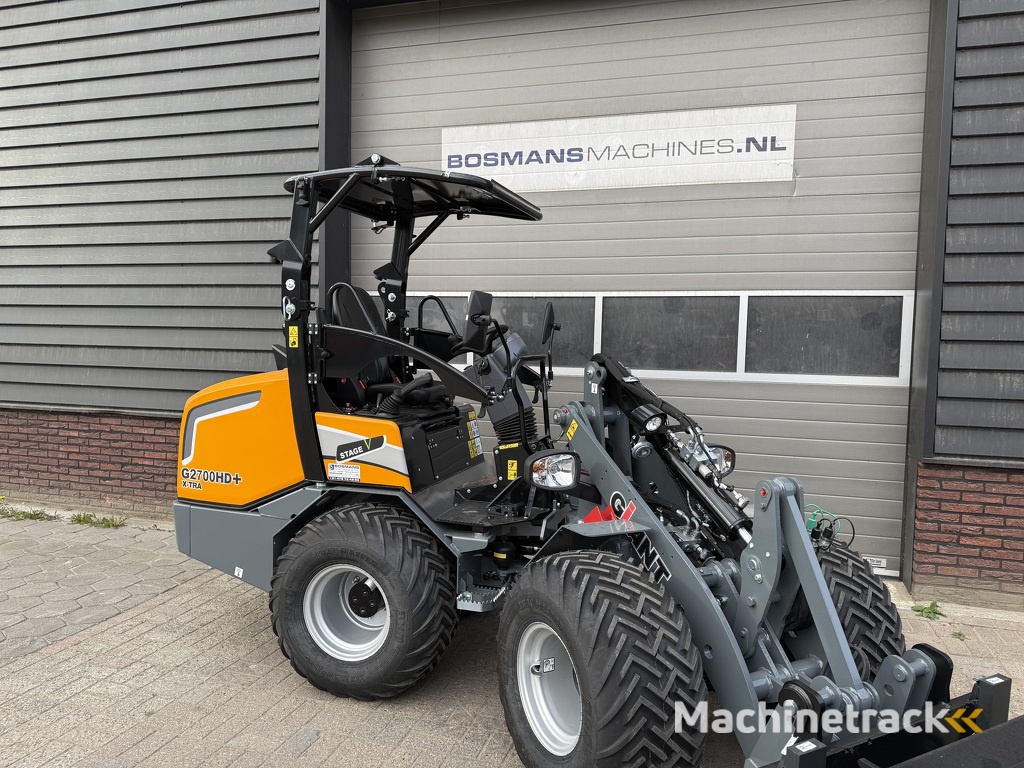 Giant G2700 HD X-TRA + minishovel / kniklader NIEUW